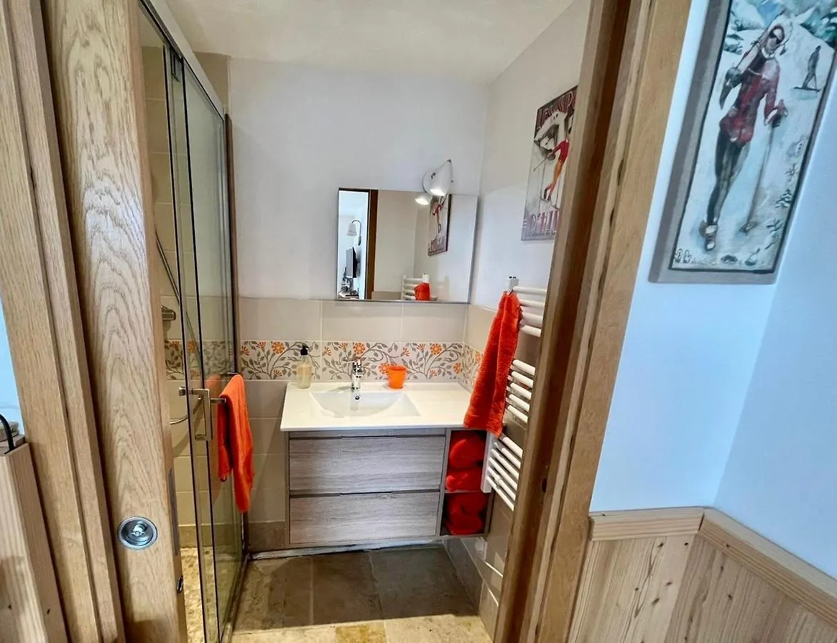 ホームステイ Chambre Belledonne La Tronche